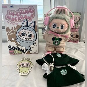 The Labubu who loves Starbucks! (Doll and two outfits included)!